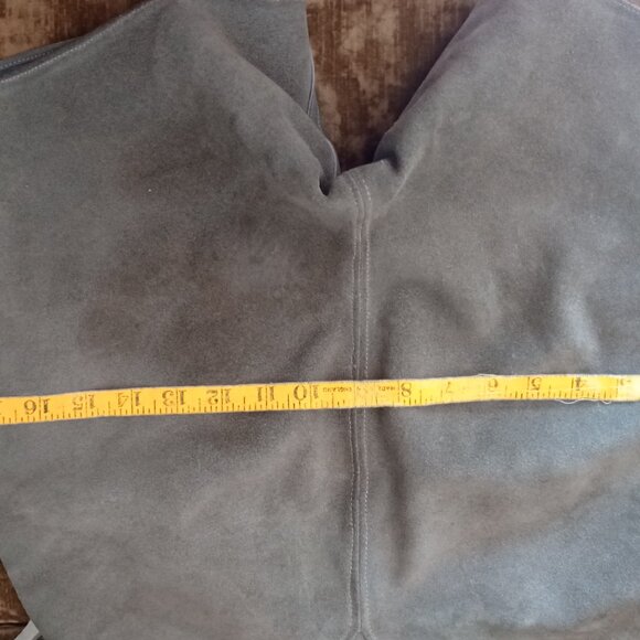 Small Leather Lederhosen - Picture 3 of 6